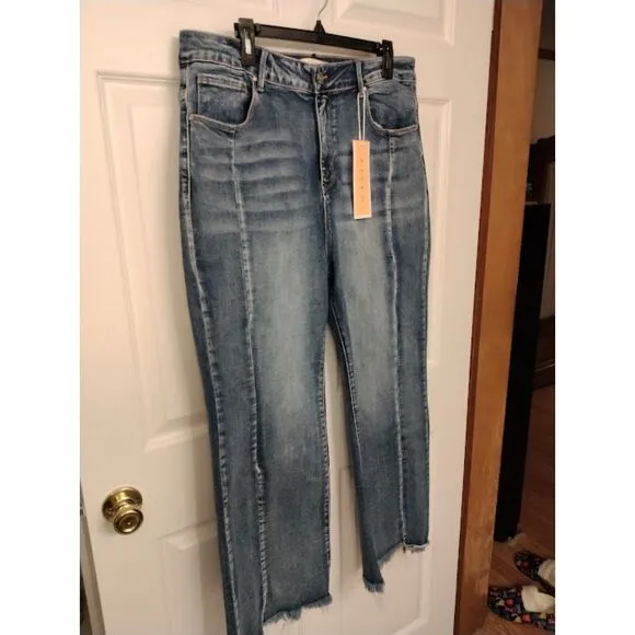 NWT...Risen Los Angeles High Rise Jeans with Flare Legs 2XL