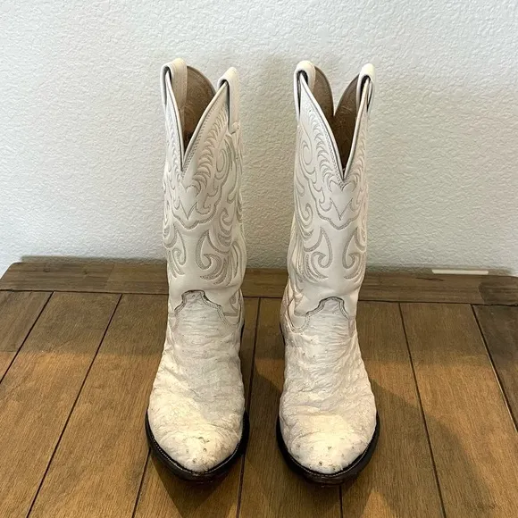 Olathe Vintage Cowgirl Boots!