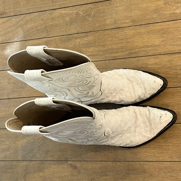 Olathe Vintage Cowgirl Boots!