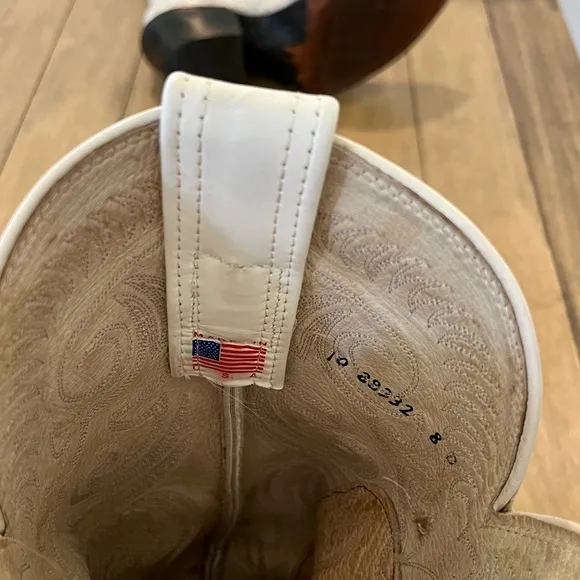Olathe Vintage Cowgirl Boots!