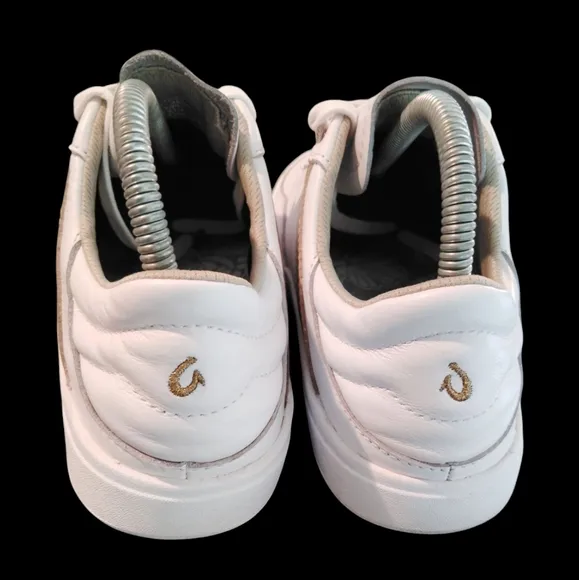 OluKai Ha'upu Leather Sneakers Sz 7.5