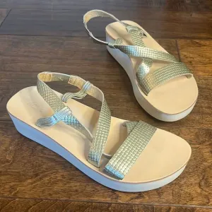 Olukai Onohi Women’s Strappy Leather Sandals, size 8
