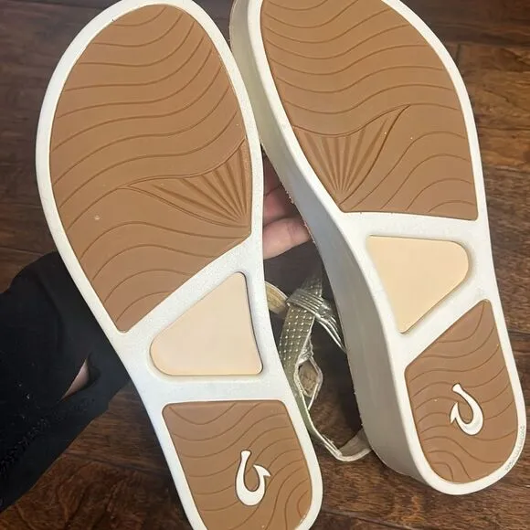 Olukai Onohi Women’s Strappy Leather Sandals, size 8