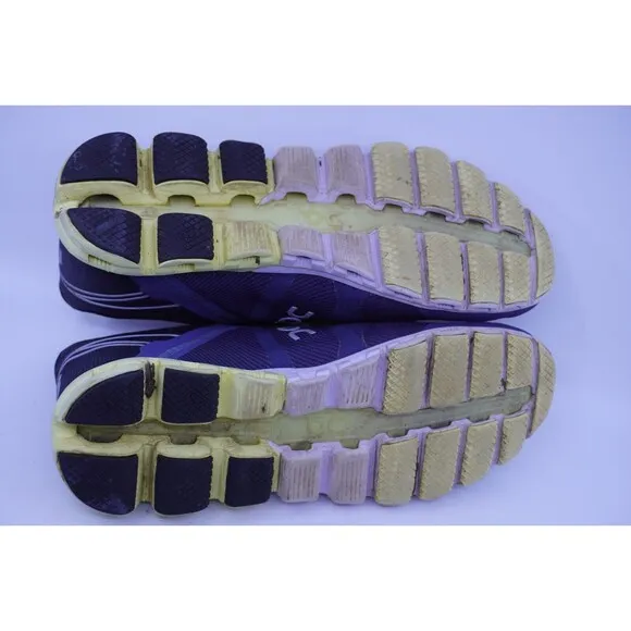 On Cloud Cloudflow Women's Size 9.5 Athletic Running Sneakers Blue Cream Shoes