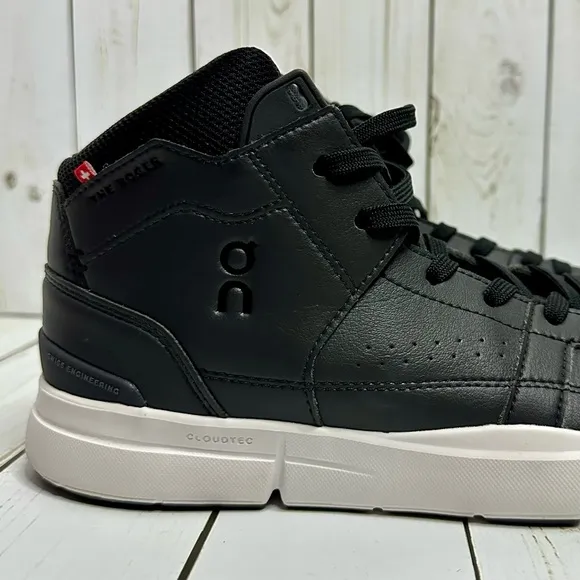 On THE ROGER Mid Hi-Top Black Women Sz 8.5 Retro Shoes Sneakers Streetwear 90’s