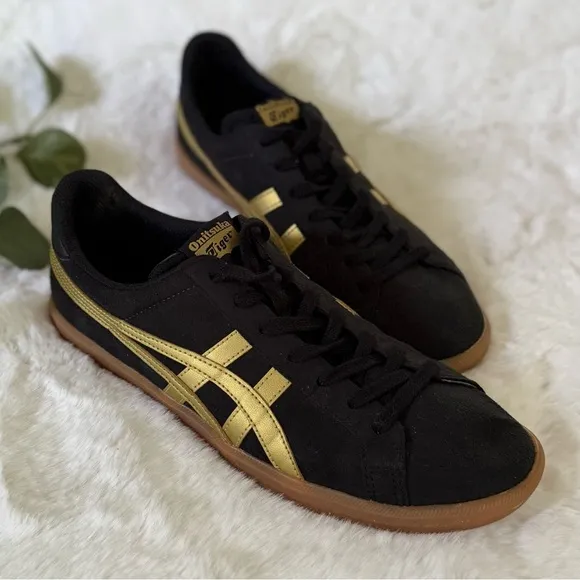ONITSUKA TIGER Men’s 9 / Women 10.5 Unisex DD Trainer Sneakers Black Gold Gum