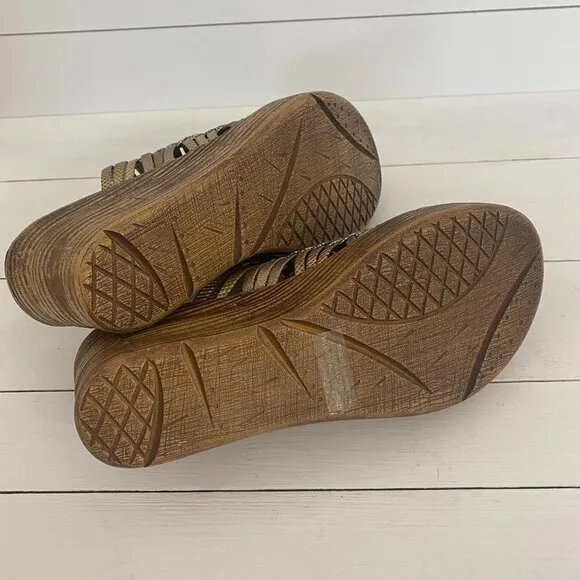 OTBT Starlike Mixed Metallic Woven Leather Platform Wedge Sandals, Women Size 9