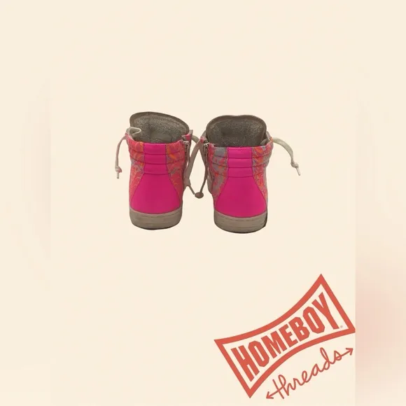 P448 Gray High-Top Sneakers with Distinct Toe Cap and Light Laces