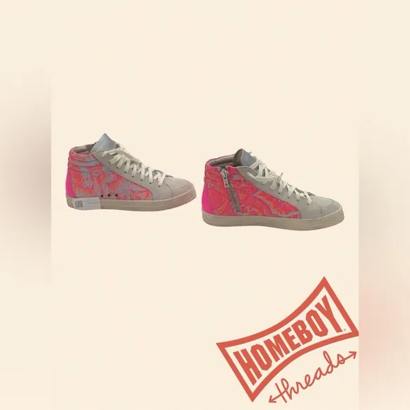 P448 Gray High-Top Sneakers with Distinct Toe Cap and Light Laces