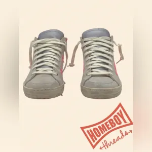 P448 Gray High-Top Sneakers with Distinct Toe Cap and Light Laces