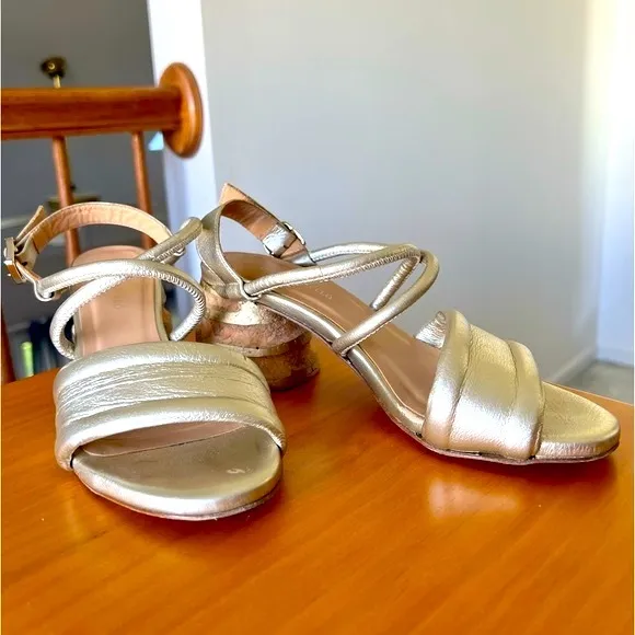 Paloma Barceló Celia Strappy Leather Gold Sandals Heeled Tan Chunky Block 6 36
