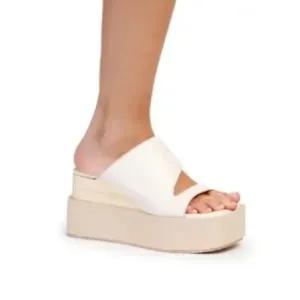 Paloma Barcelo Laxyla NWT New Ivory Platform Sandals Sz 40, 9.5 US