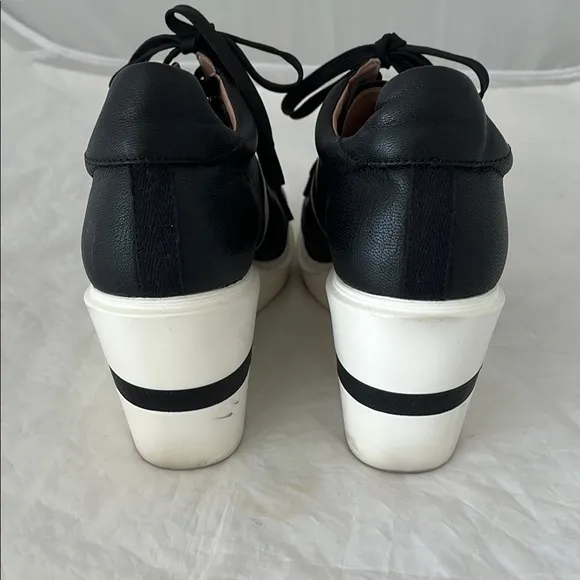 Paolo Black and White Wedge Sneakers