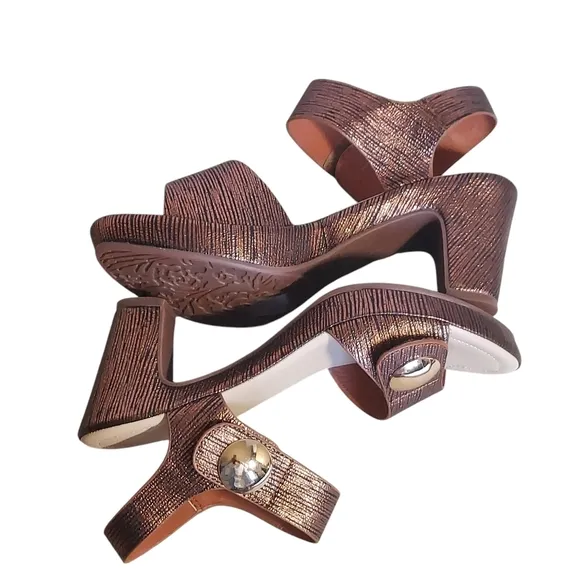 Patrizia by Spring Step Bronze Strappy Sandals Velcro Closure Platform