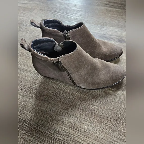 Paul Green Jilian Suede Ankle Boots Size 7