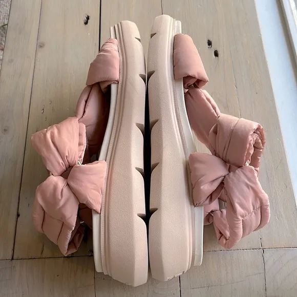 Paul Green Madonna Balloon Wedge Platform Sandals in Rose. Size 11 US, UK 8.5