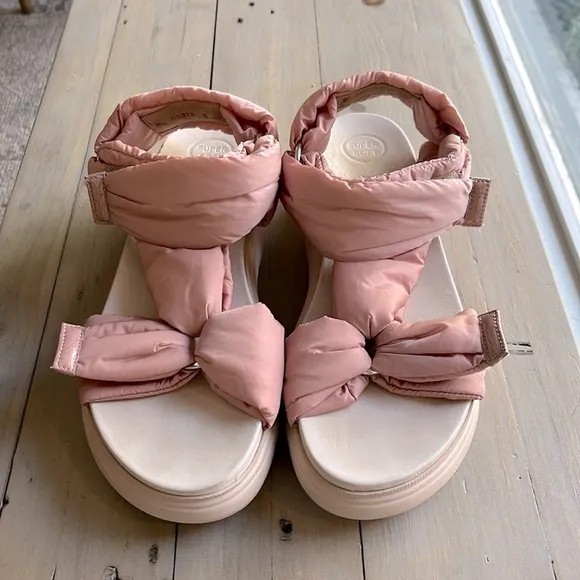 Paul Green Madonna Balloon Wedge Platform Sandals in Rose. Size 11 US, UK 8.5
