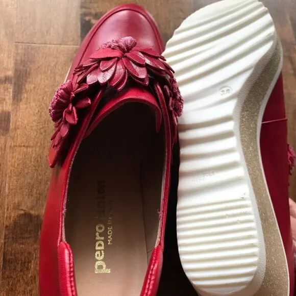 Pedro Anton red leather wedge shoes with flowers, made in Spain, 38