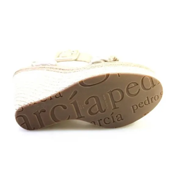 Pedro Garcia Saks beige satin ruffle wedge espadrille sandals 38/7.5
