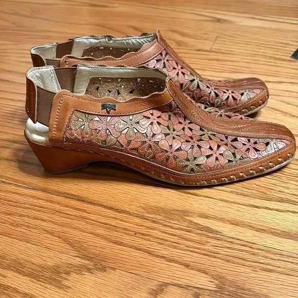 Pikolinos Romania Boho Sling Back laser cut floral Heels Sandals Spain sz 39