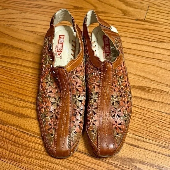 Pikolinos Romania Boho Sling Back laser cut floral Heels Sandals Spain sz 39