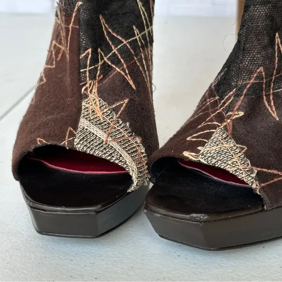 Pilar Burgos Peeped Toe High Heel Avant-Garde Black Stiletto Platform Booties 40