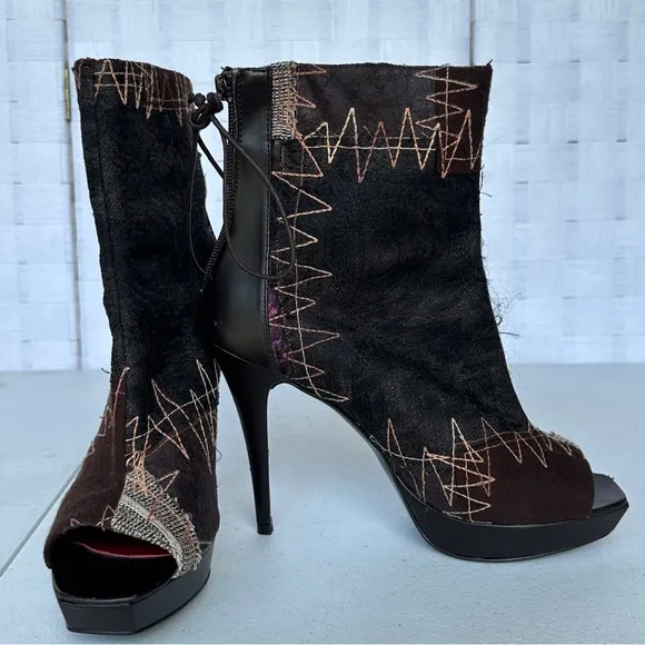 Pilar Burgos Peeped Toe High Heel Avant-Garde Black Stiletto Platform Booties 40