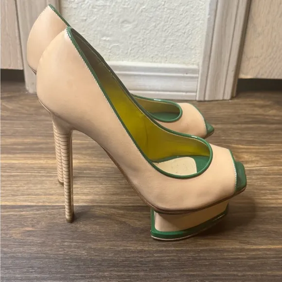 Pollini Women's Green and Tan Peep Toe Heels