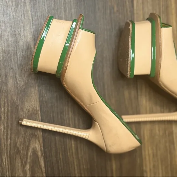 Pollini Women's Green and Tan Peep Toe Heels