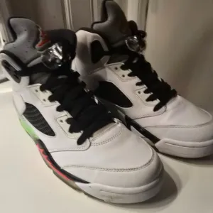 Pre-Owned Jordan 5 Retro Pro Stars 2015 Men's Size 9 136027-115
