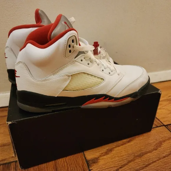 Preloved Air Jordan 5 Retro