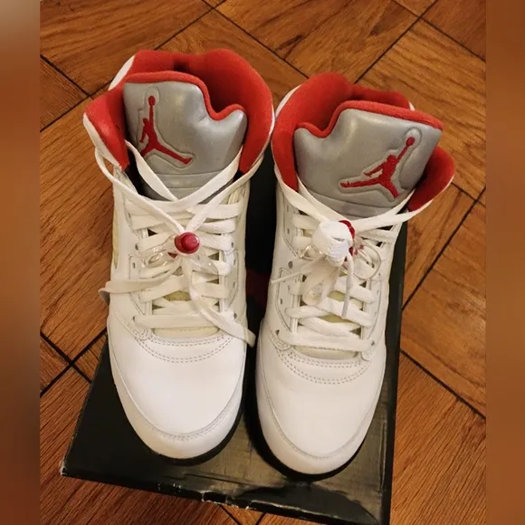 Preloved Air Jordan 5 Retro