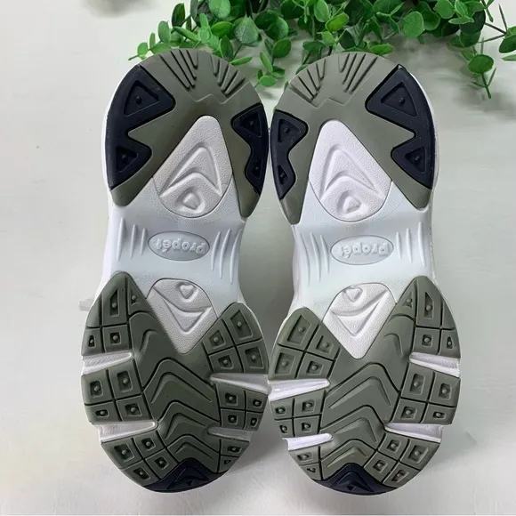 Propet Stability Walker Leather Sneaker