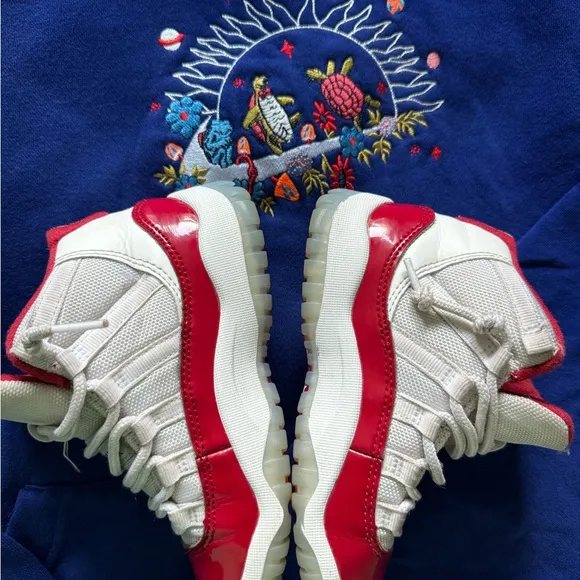 (PS) Air Jordan 11 Retro 'Cherry' 378039-116SIZE 11C (child)