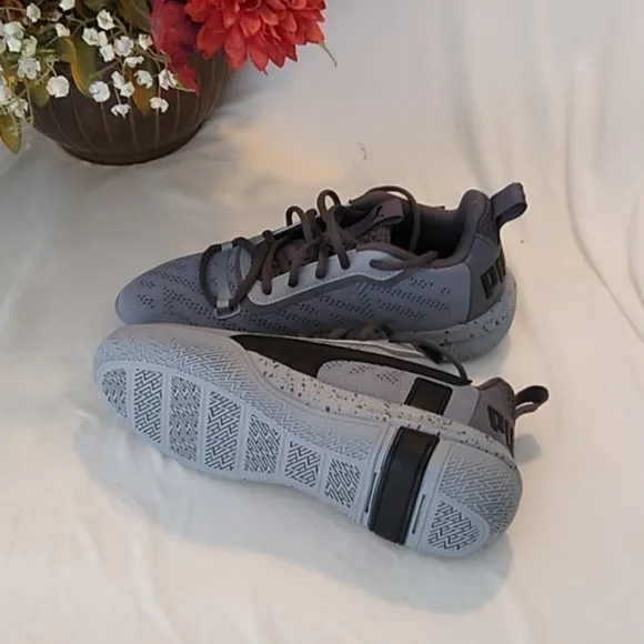 PUMA sneakers 5.5 C
