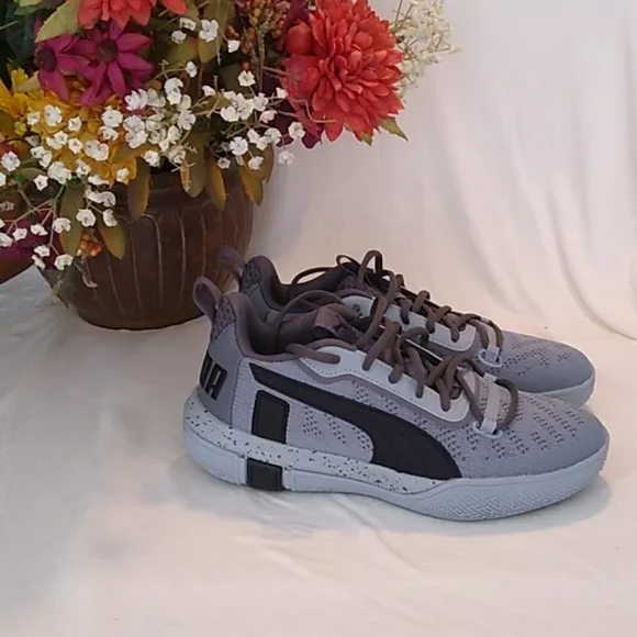 PUMA sneakers 5.5 C
