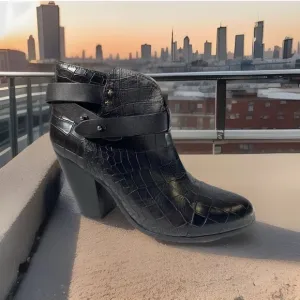 Rag and Bone Harrow Solid Black Crocodile-Embossed Ankle Boots Size 41 or 11