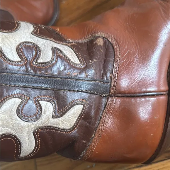 Rare incredible vintage Brown and Tan Acme Western Boots
