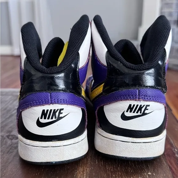 RARE NIKE LA Lakers Son Of Force Retro Basketball Shoes