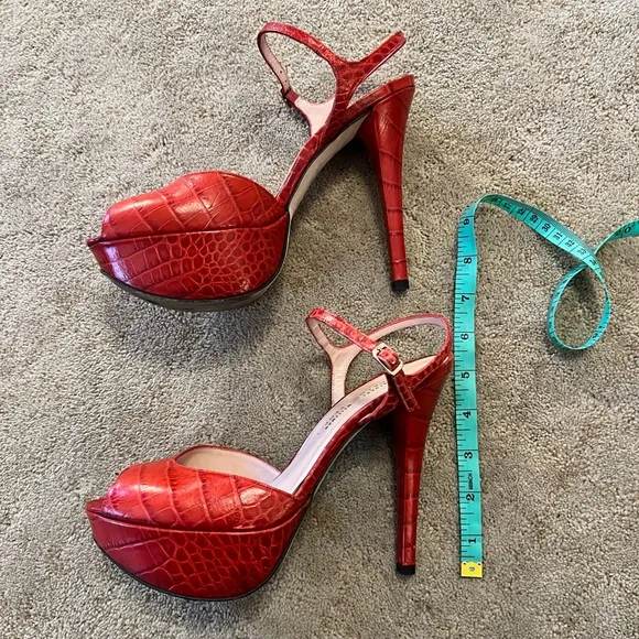 Rare! Stuart Weitzman for The Cool People Red Crocodile Disco Platform Stilettos