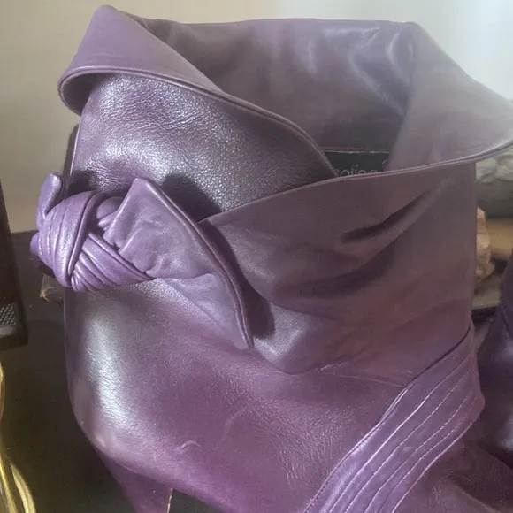 RARE vintage Alberto D. Molina ankle boots, violet purple buttery leather
