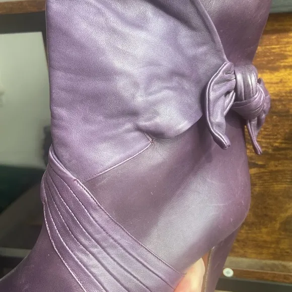 RARE vintage Alberto D. Molina ankle boots, violet purple buttery leather