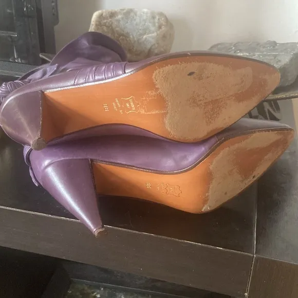 RARE vintage Alberto D. Molina ankle boots, violet purple buttery leather