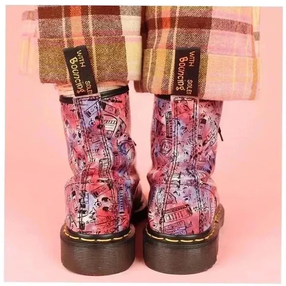 Rare Dr Martens Vintage 90's London Scene Allover Print