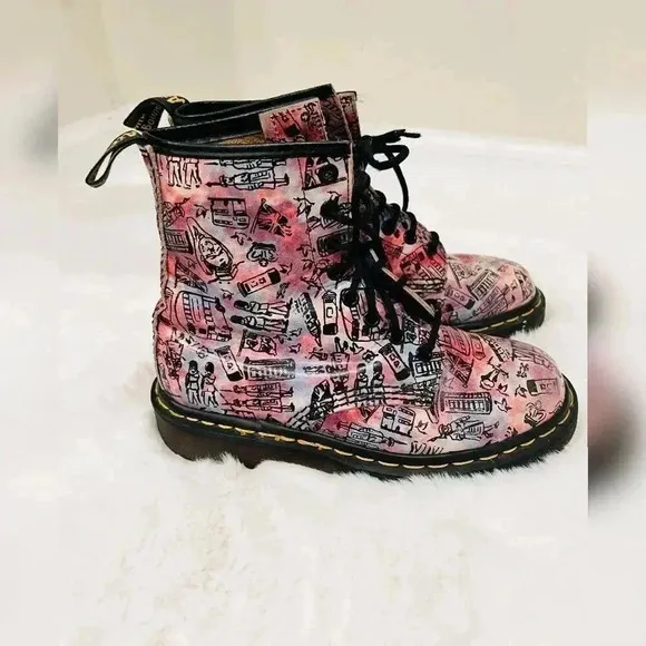 Rare Dr Martens Vintage 90's London Scene Allover Print