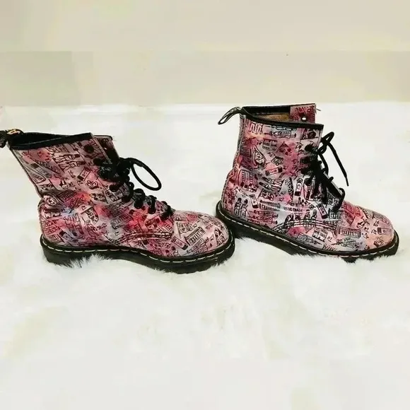 Rare Dr Martens Vintage 90's London Scene Allover Print