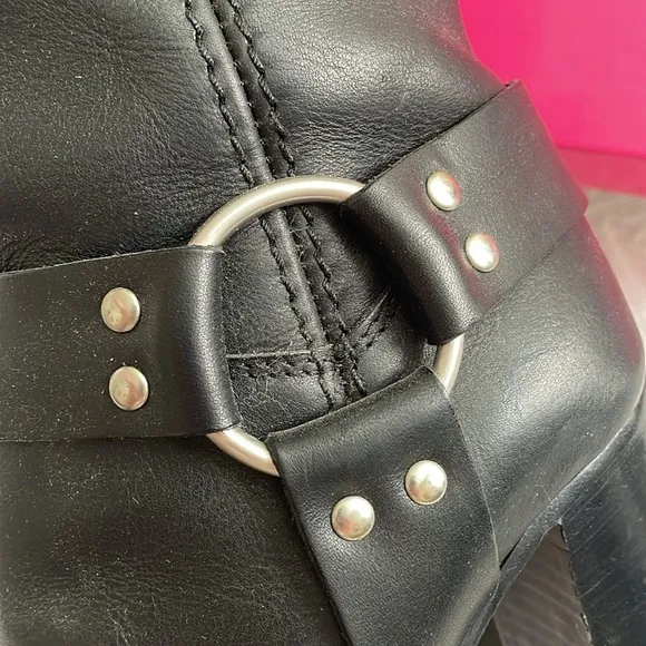 Real Leather Black Women's Boots silver buckle studsstacked wood heel 5 1/2 M