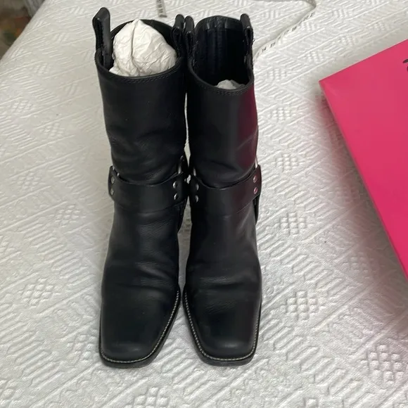 Real Leather Black Women's Boots silver buckle studsstacked wood heel 5 1/2 M