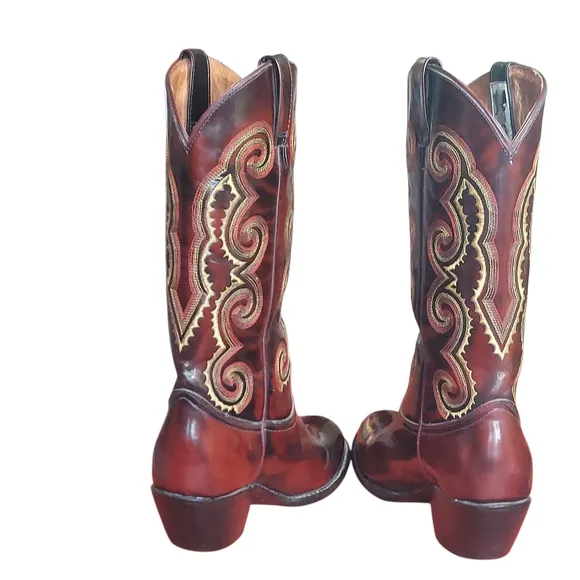 Red Bull Vintage Cowgirl Leather Boots with Ornate Stitching and Stacked Heel