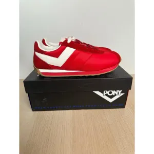 Red Pony 78 Lifestyle Sneaker - Size 7.5M - NEW